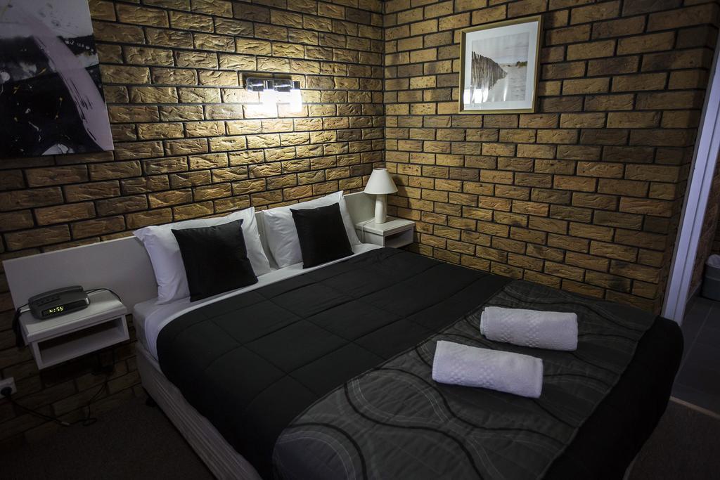 Park House Motor Inn Oakey 외부 사진